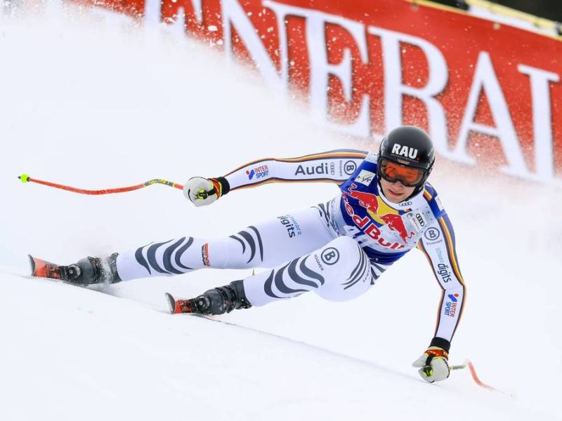 Luis Vogt bei der Abfahrt in Kitzbühel