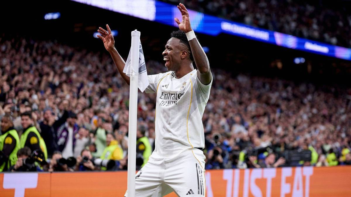 Vinícius tanzt erneut an der Eckfahne