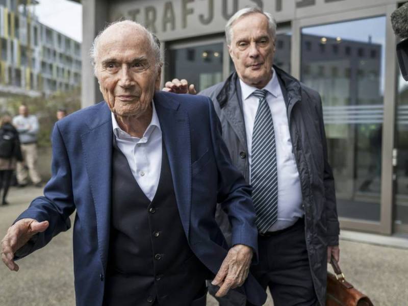 Blatter (l.) war bis 2016 FIFA-Präsident