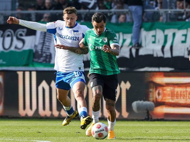 Enges Duell: Berlin gegen Münster