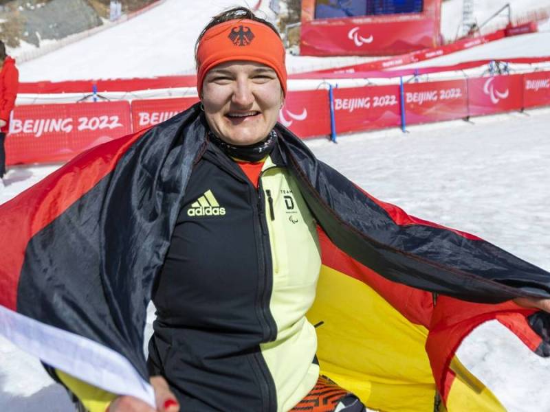 Anna-Lena Forster trägt erneut die deutsche Fahne