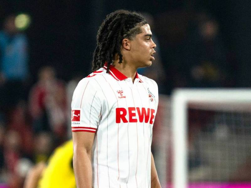 Nach Rot gesperrt: Jahmai Simpson-Pusey