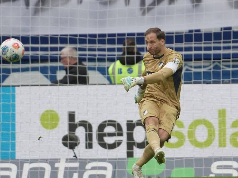 Oliver Baumann im Spiel gegen St. Pauli