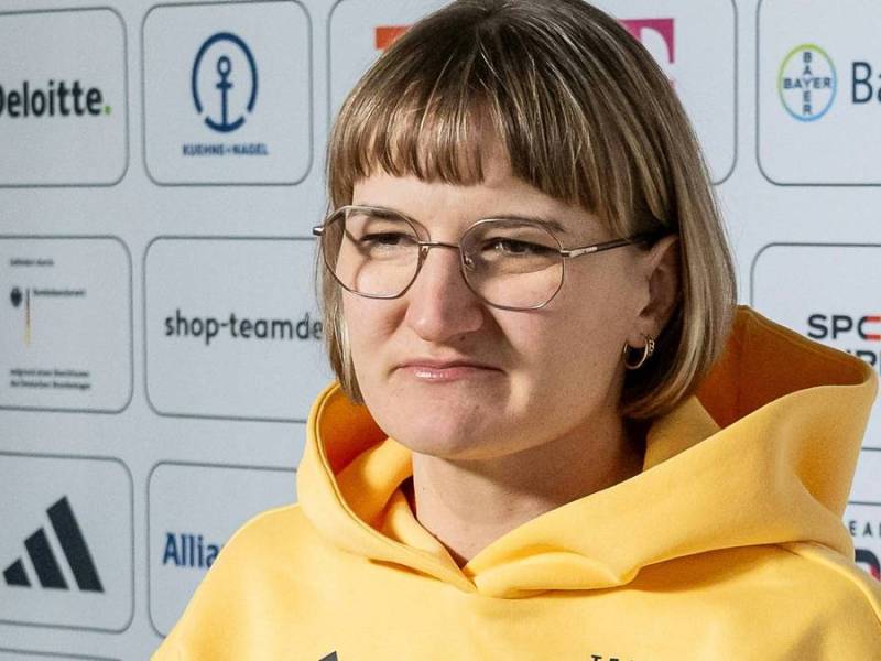 Trägt zum zweiten Mal die Fahne: Anna-Lena Forster