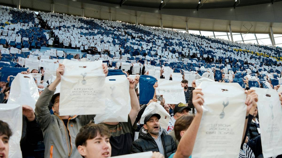 Drei Tottenham-Fans benahmen sich daneben