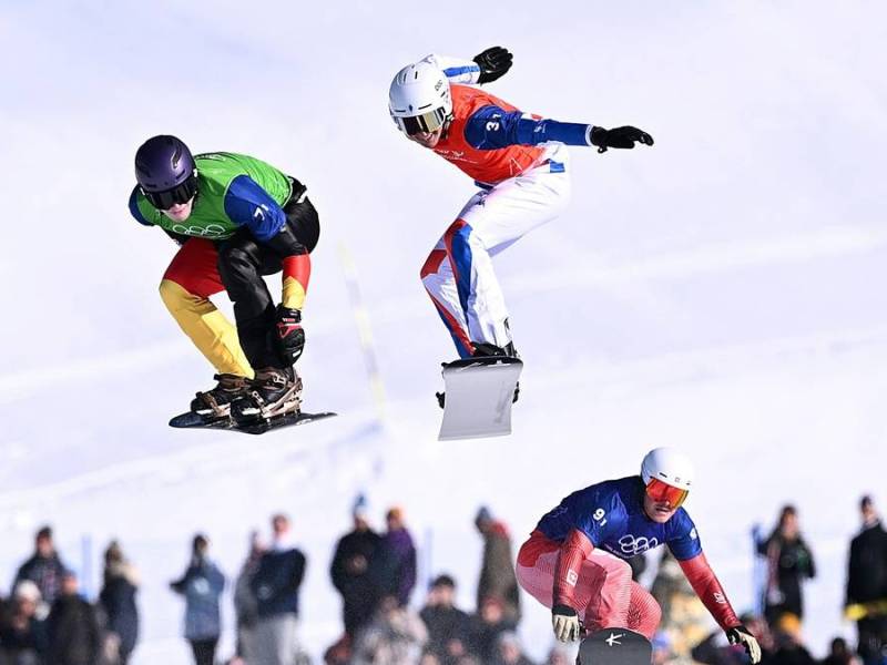 Leon Ulbricht (l.) bei den Winterspielen