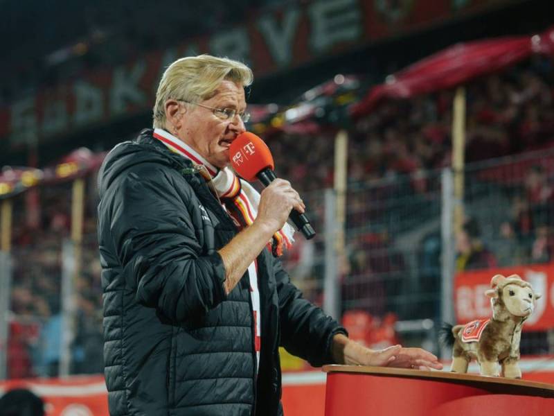 Seit 1999 Stadionsprecher beim FC: Michael Trippel